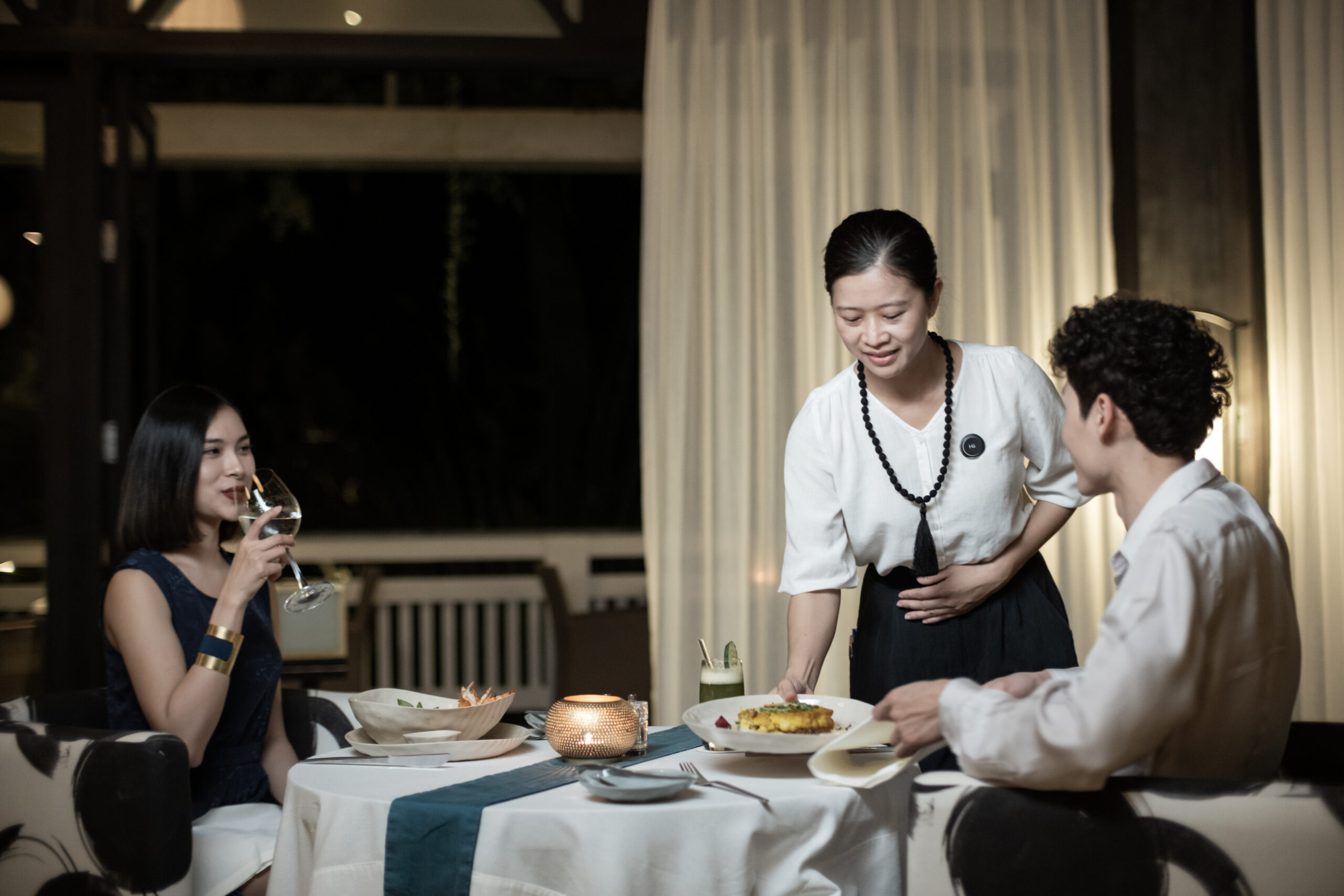 TIA - Dining Room (1)