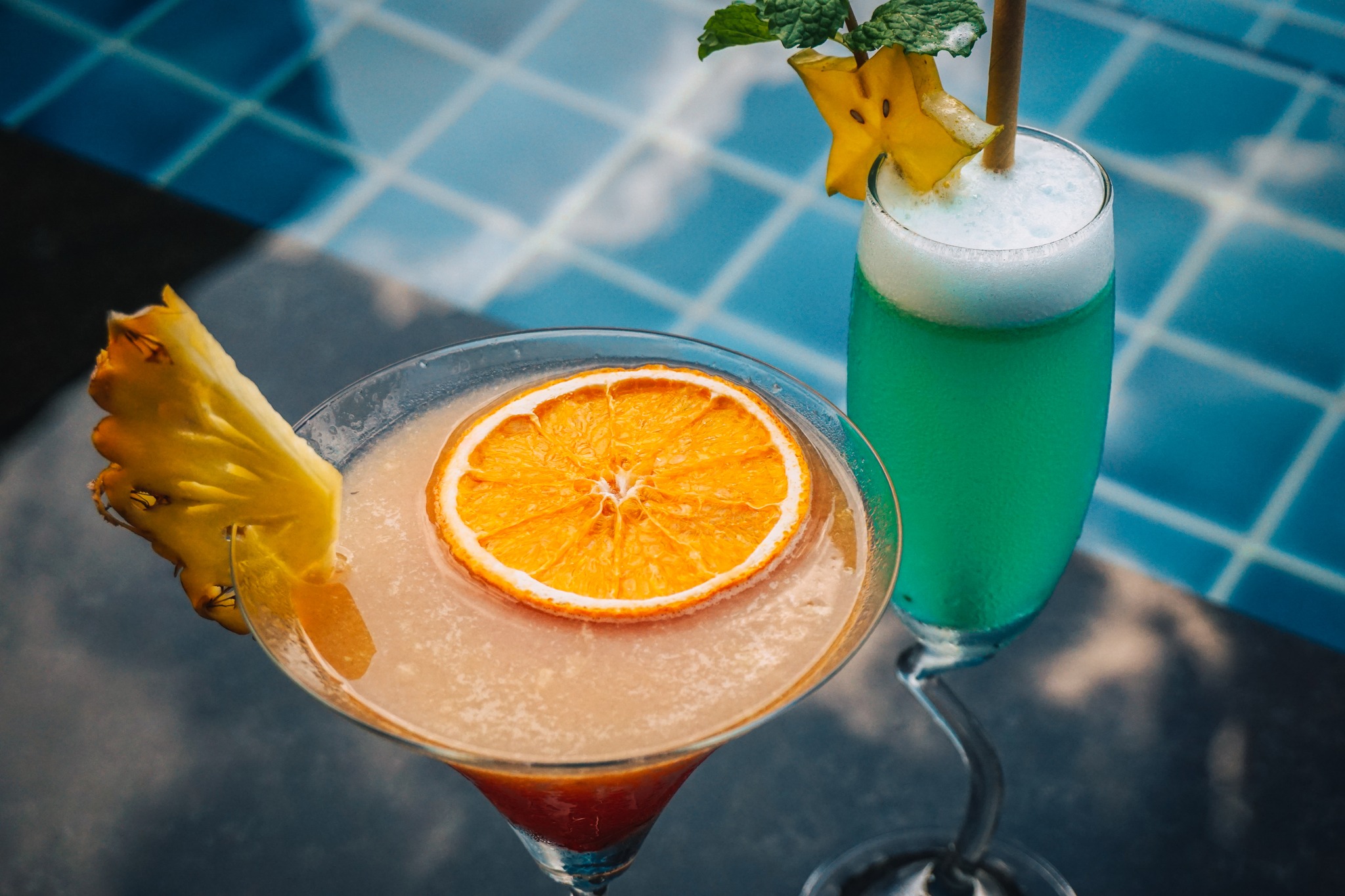 bar bơi 2