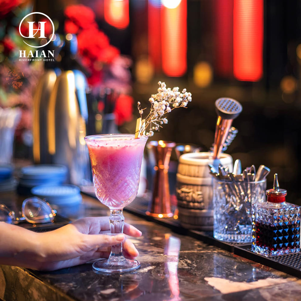 bar