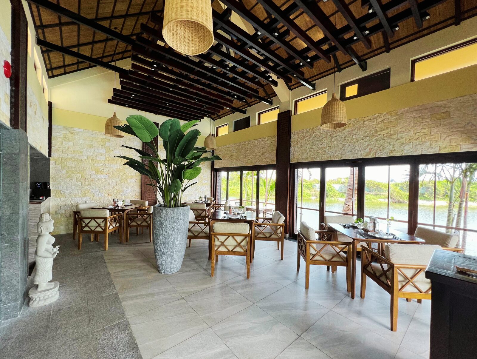 bianco restrant2 – Đã sửa