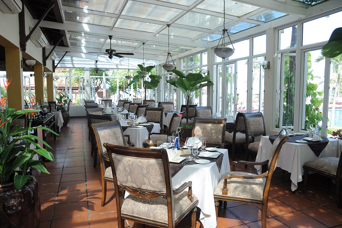 Vietnam_Danang_Furama-Resort_RestaurantDon-Cipriani_s-2