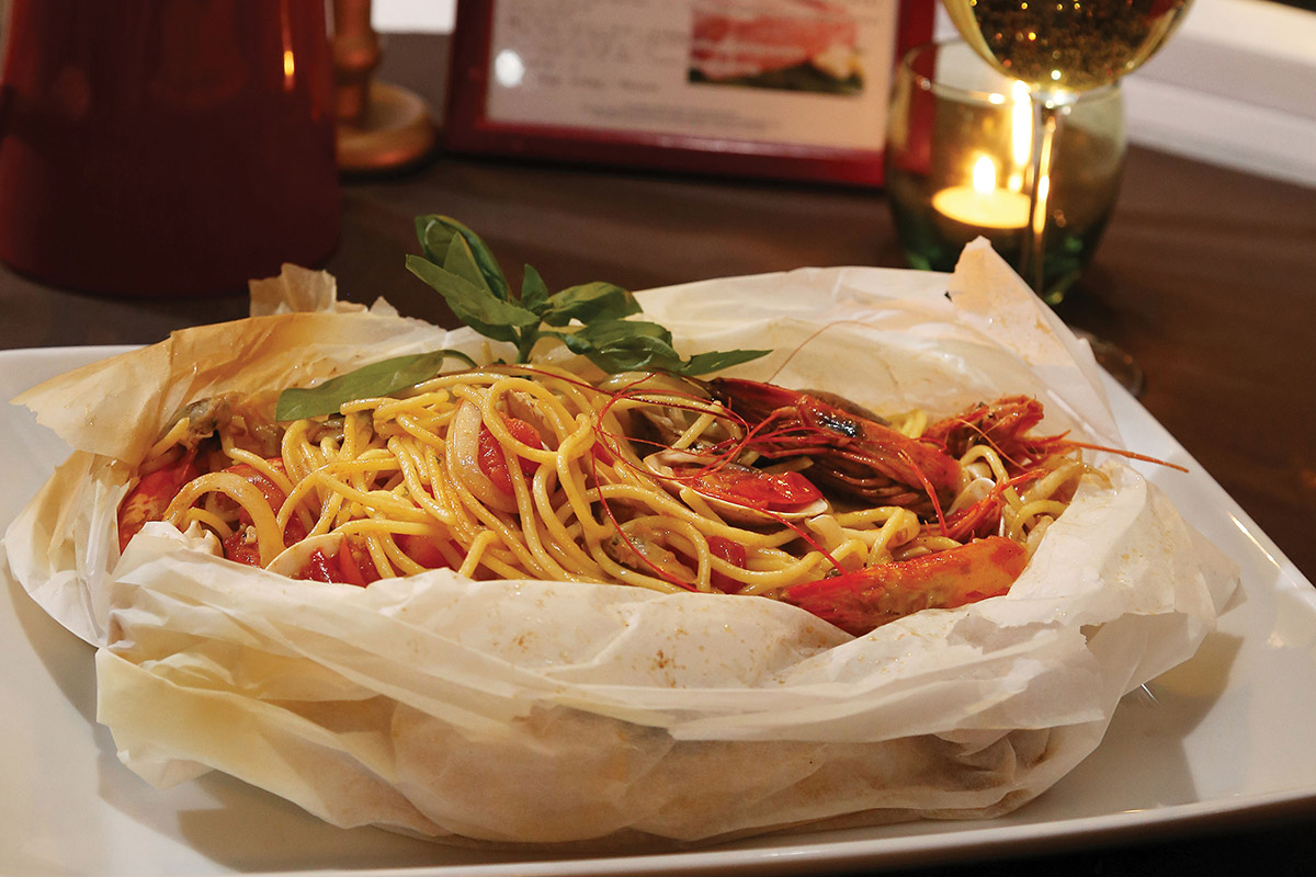 Vietnam_Danang_Furama-Resort_RestaurantDon-Cipriani_s-Traditional-Food