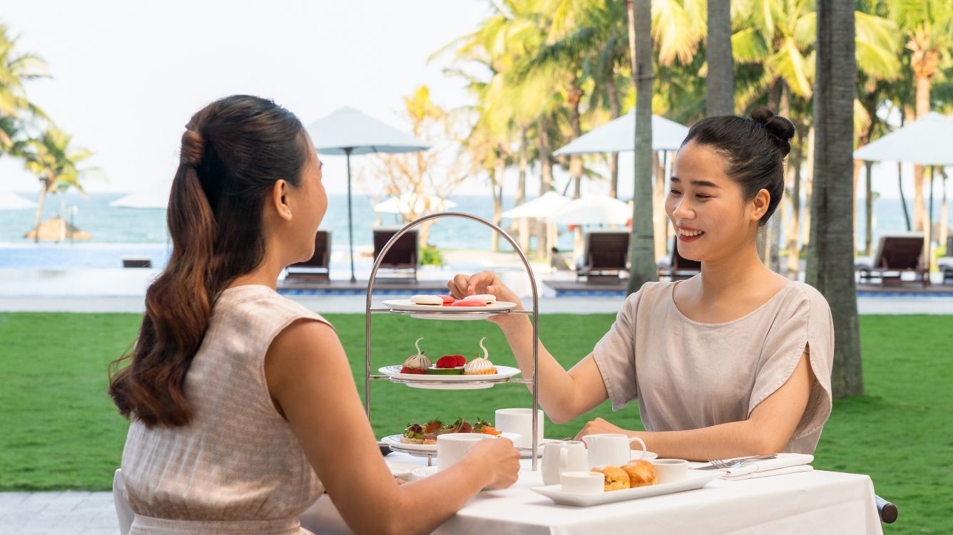 mc-dadmr-high-tea-01159-15327_Wide-Hor